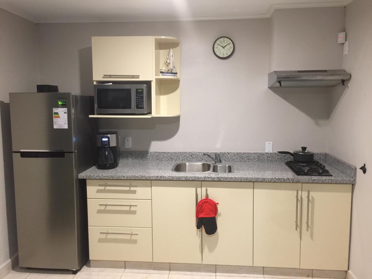 The Pier Beach Inn & Suites Willemstad Extérieur photo